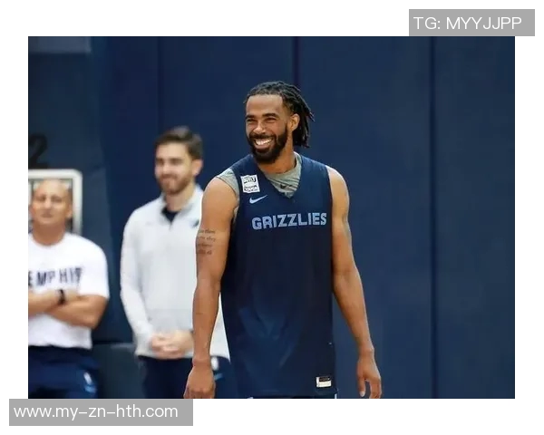 父亲透露希门尼斯脚踝问题频繁复发情况令人担忧不容忽视 父亲透露希门尼斯脚踝问题频繁复发情况令人担忧不容忽视