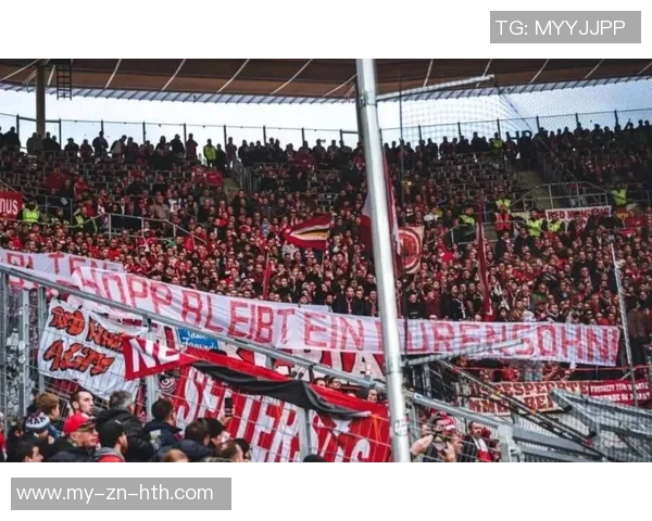 欧足联对拜仁处以罚款并关闭看台因极端球迷燃放烟花事件